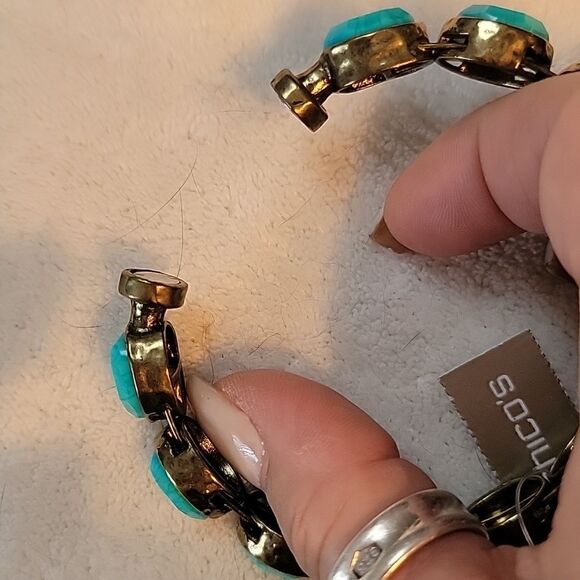 NWT Chicos faux turquoise bracelet - Picture 6 of 6